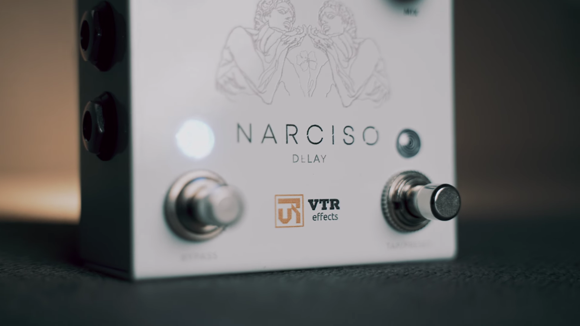Pedal narciso